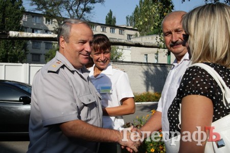 День знаний под небом в клеточку