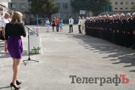 День знаний под небом в клеточку