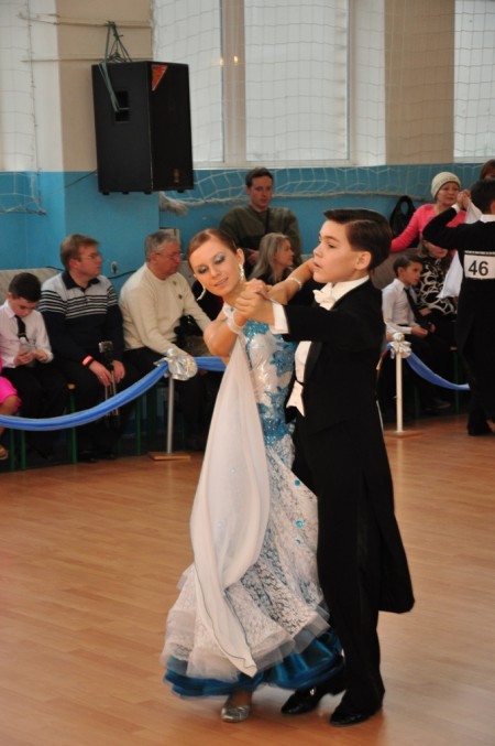 В Кременчуге прошли Всеукраинские соревнования по спортивным танцам "Сузір'я - 2012"