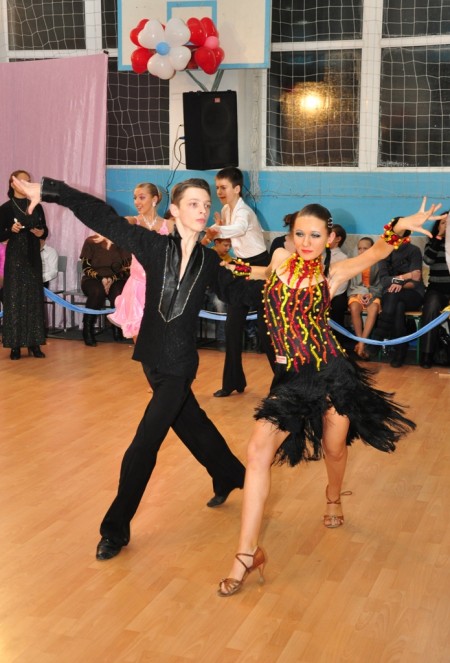 В Кременчуге прошли Всеукраинские соревнования по спортивным танцам "Сузір'я - 2012"