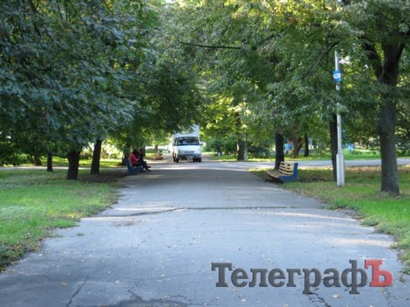 В Приднепровском парке заблудился грузовик