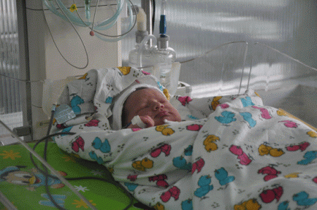 В Полтаве в мусорном баке нашли новорожденную малышку