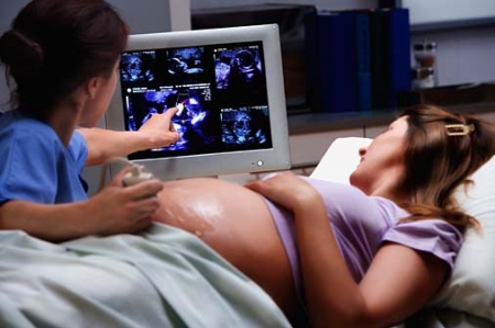 В Кременчуге обещают бесплатное УЗИ для беременных