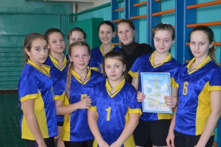 Кременчугские волейболистки завоевали «серебро» в Полтаве