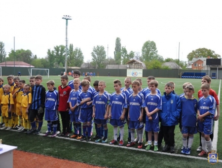 Детские команды «Кремня» вышли в зональные финалы «Кожаного мяча»