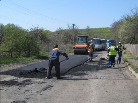 299 км автодоріг відремонтують у Кременчуцькому районі