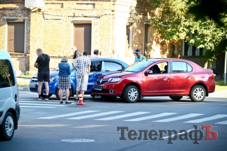 На мистическом перекрёстке в центре Кременчуга столкнулись машины