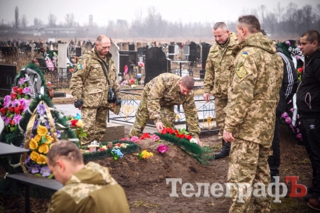 "Вадим завжди привозив м'ясо і готував смачні шашлики", - бійці про загиблого Героя