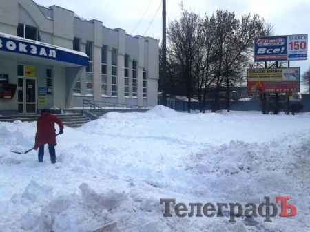 На автовокзалі Кременчука частково відновили рух транспорту