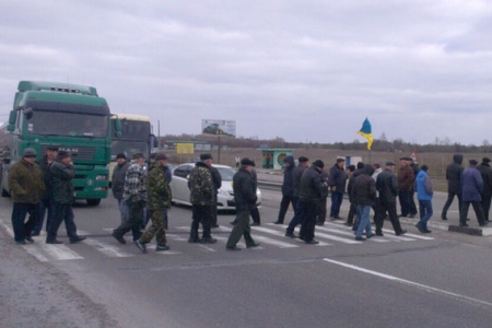 В любой непонятной ситуации - ... блокируйте трассу