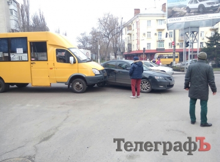 ДТП на водоканале: Mazda + маршрутка