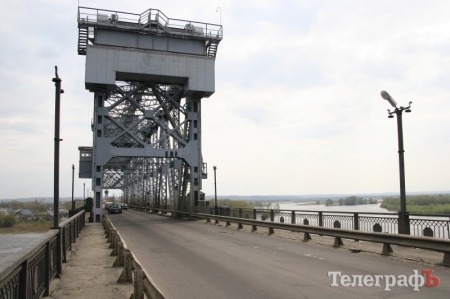 Кременчуцькі патрульні врятували дівчину від самогубства