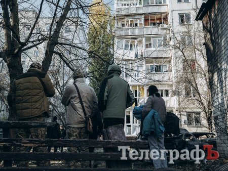 17.11.2024 У Кременчуці уламки ракети впали між багатоповерхівками.